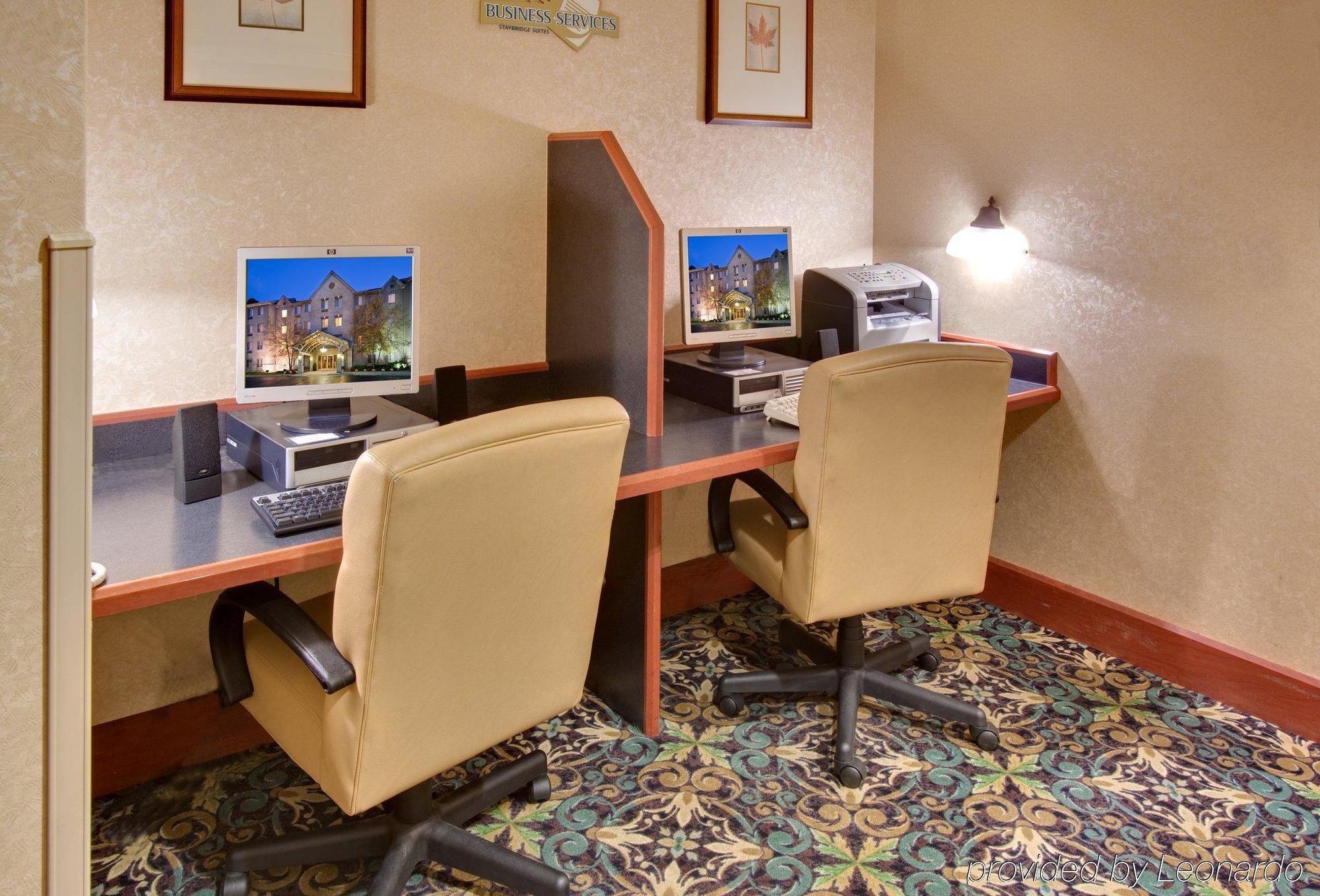 Staybridge Suites Chicago-Oakbrook Terrace, An Ihg Hotel Facilidades foto